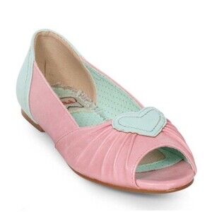 Bettie Page Flat Cutout Accent Pink Women's Ballet Flat Shoes Adult Size 6 NWT